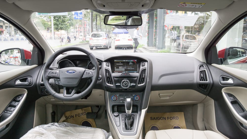 đánh giá xe Ford Focus