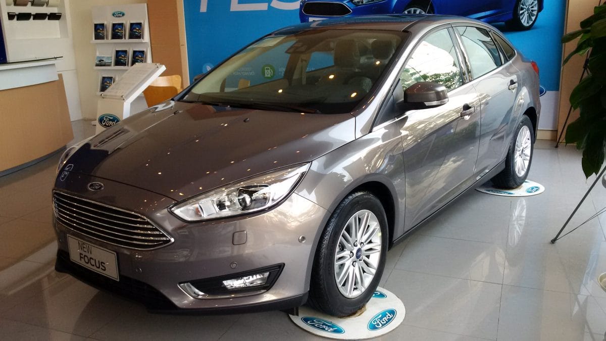 đánh giá xe Ford Focus